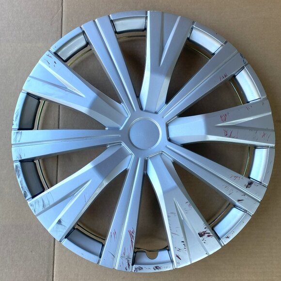 2018-24 Toyota Camry 16" Hubcap Wheel Cover Aftermarket KT-1063 (1 AVAILABLE) - Picture 1 of 3